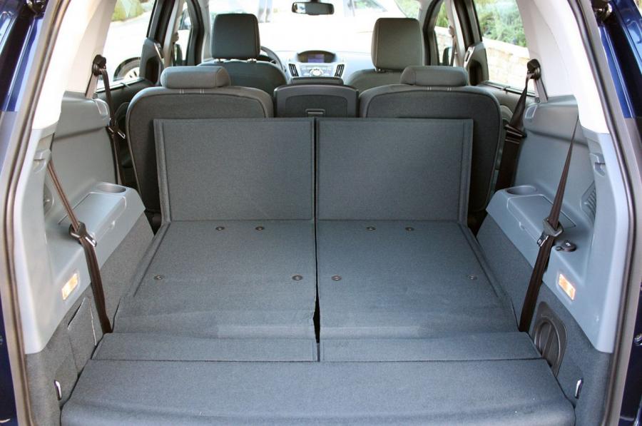  Ford Grand C-Max 2012 года  (фото 9 из 50)